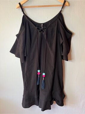 Cold-Shoulder Black Tassel Tie Tunic Top. Torid Plus size 2